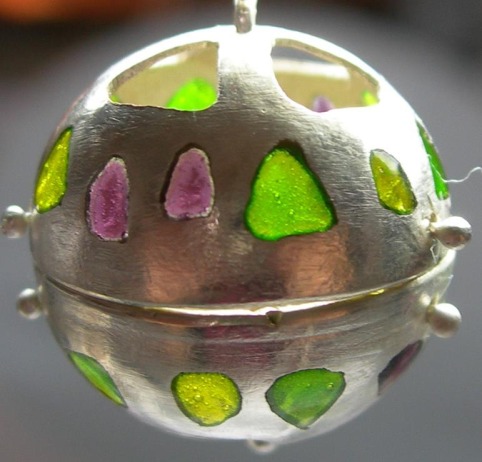 Ball of light pendant in plated silver