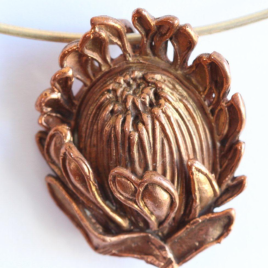 Queen Protea (large) pendant in bronze