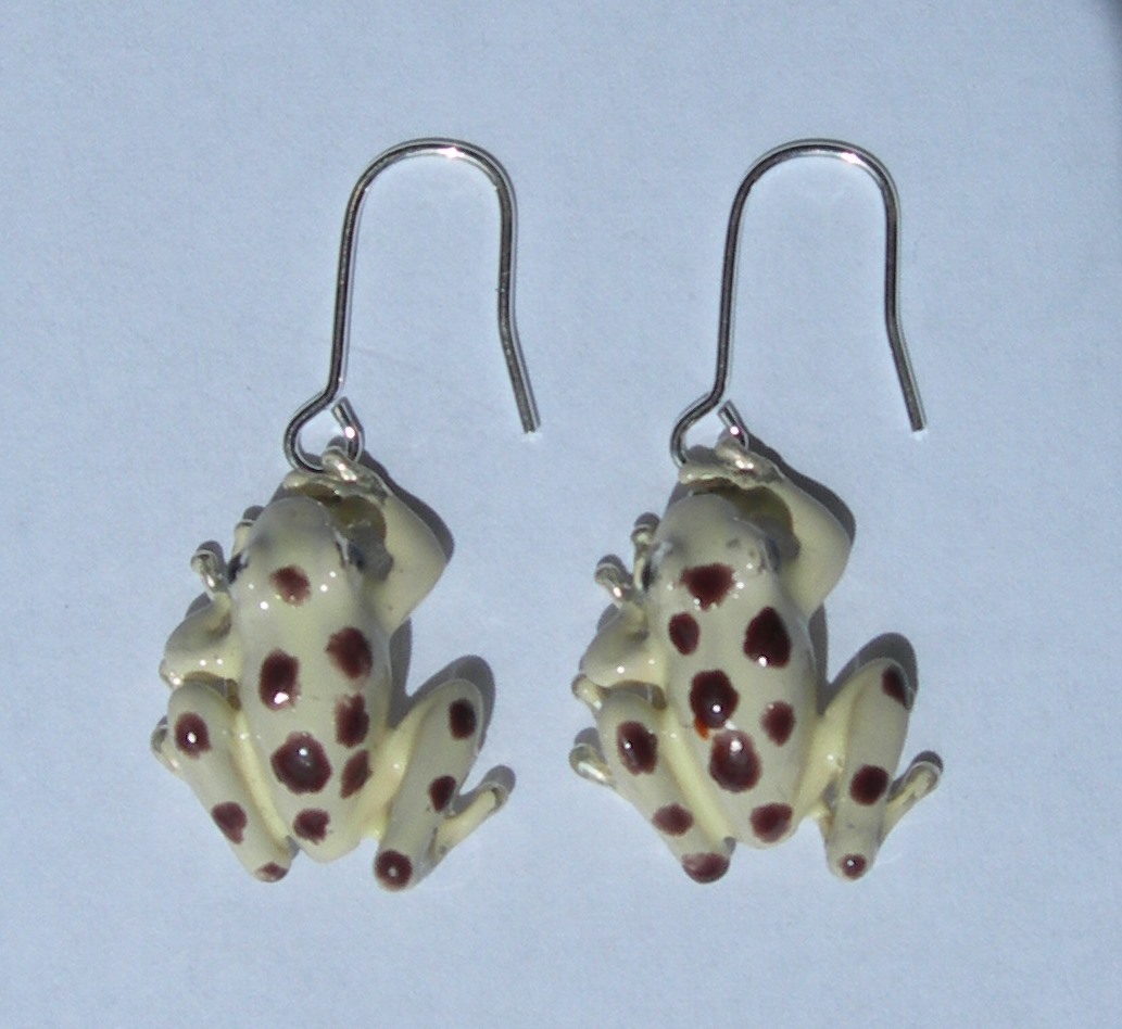 Frog (small) earrings in plated silver