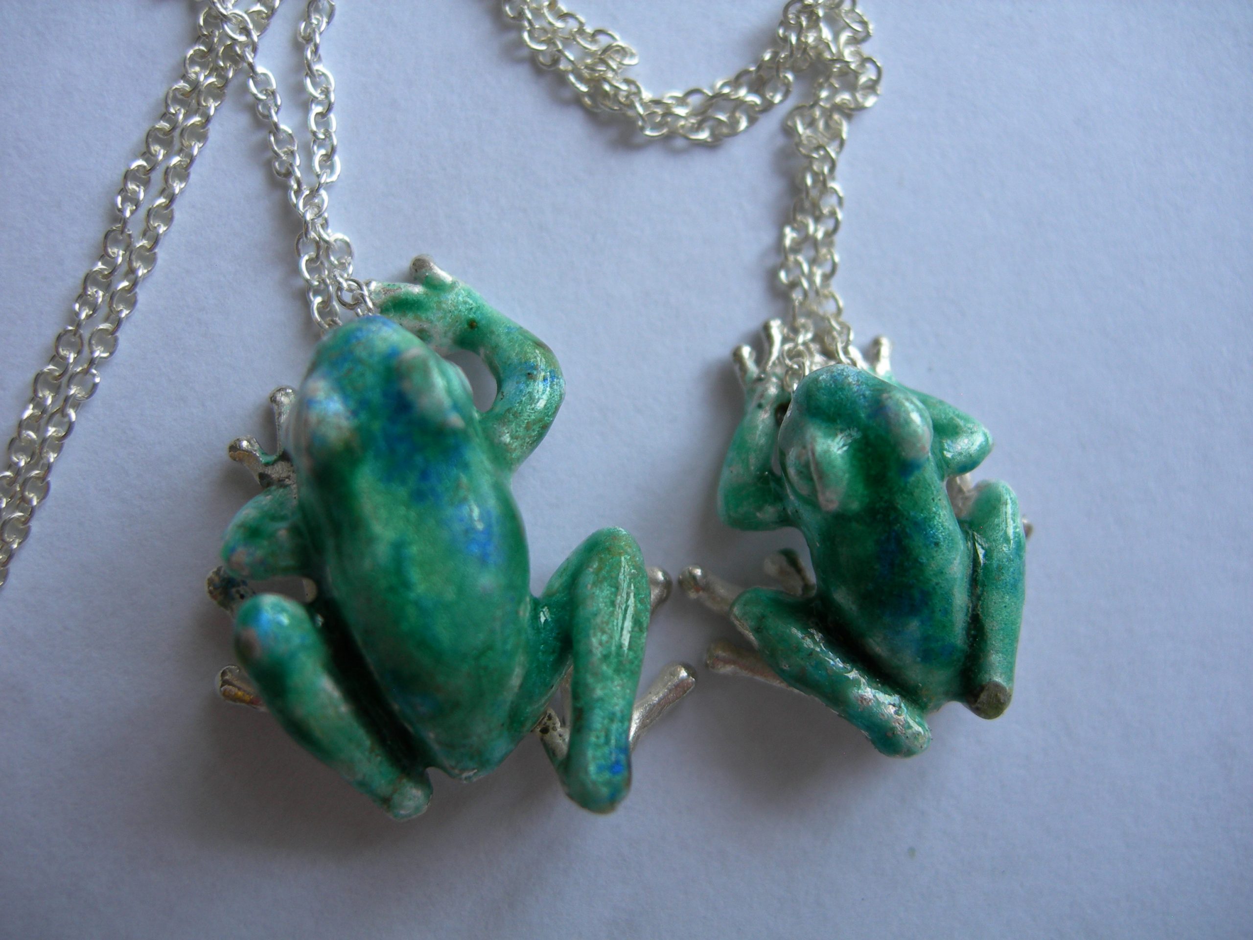 Frog pendant medium in sterling silver